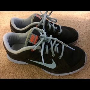 Nike shoes 6.5